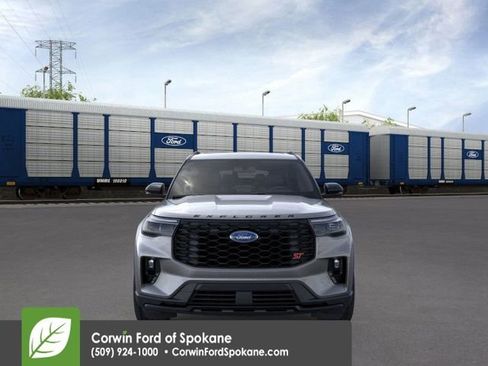 New 2026 Ford Explorer ST image 8