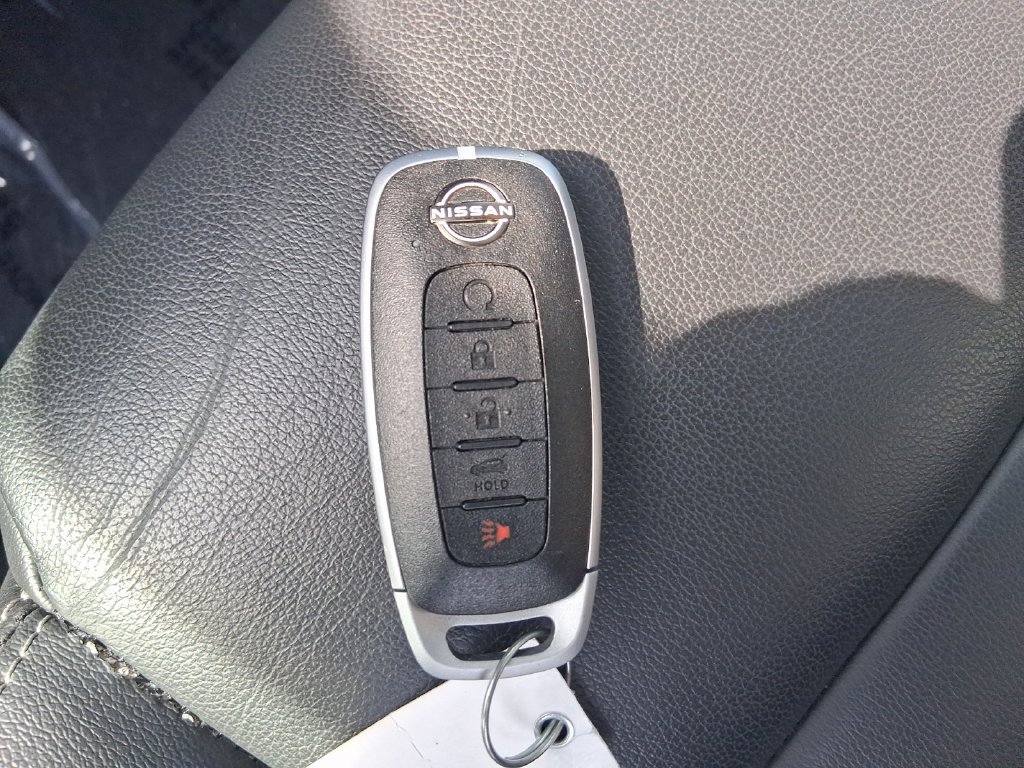 Used 2023 Nissan Rogue SL w/ SL Premium Package FWD image 32