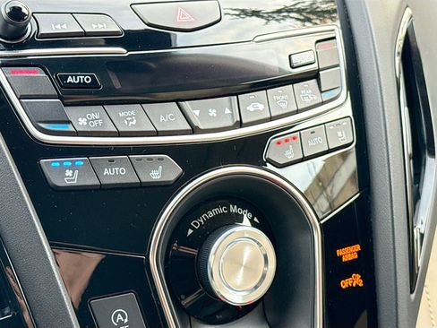 Used 2019 Acura RDX AWD w/ Advance Package image 21