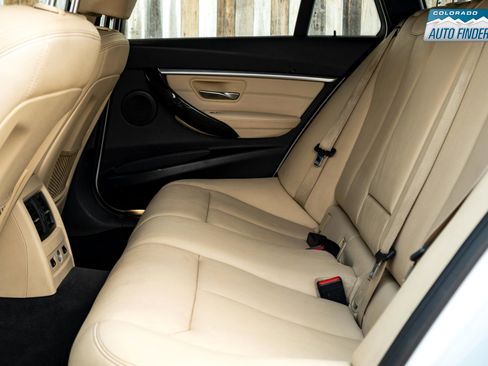 Used 2017 BMW 330i xDrive Wagon image 27