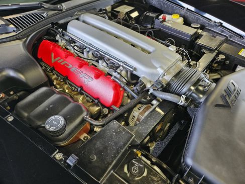 Used 2005 Dodge Viper SRT-10 RWD image 26