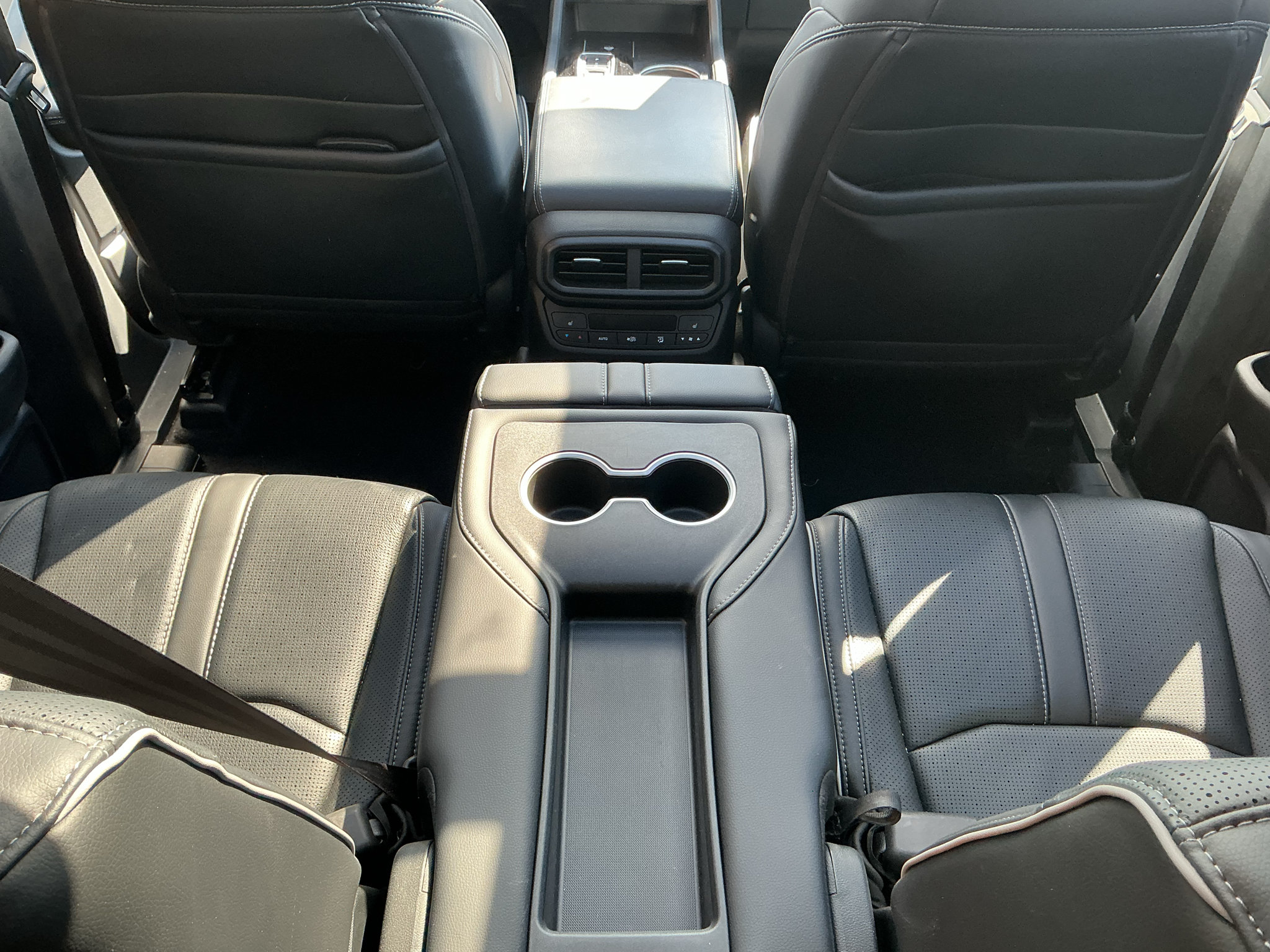 Used 2023 Honda Pilot Elite image 29