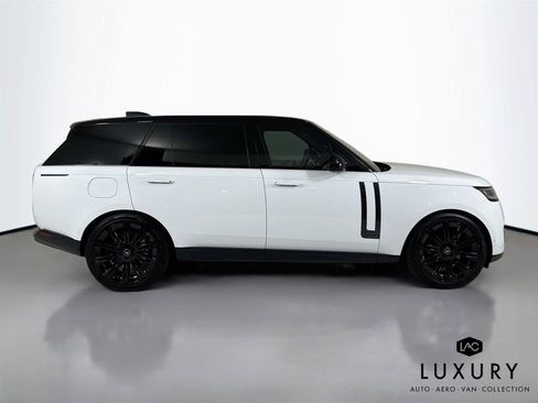 Used 2023 Land Rover Range Rover Long Wheelbase Autobiography AWD/4WD image 9