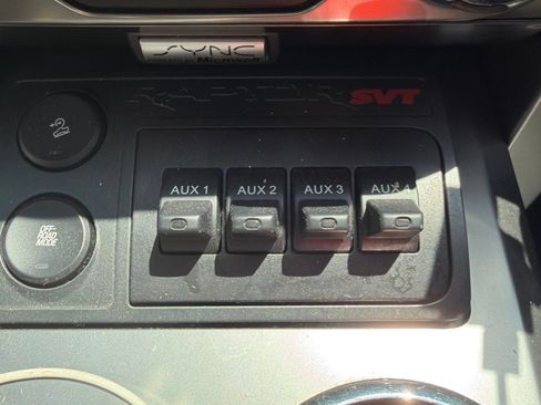 Used 2014 Ford F150 Raptor w/ Raptor Plus Package AWD/4WD image 7