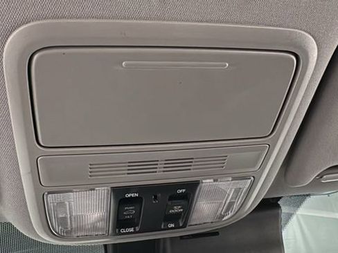 Used 2019 Honda Pilot EX-L image 34