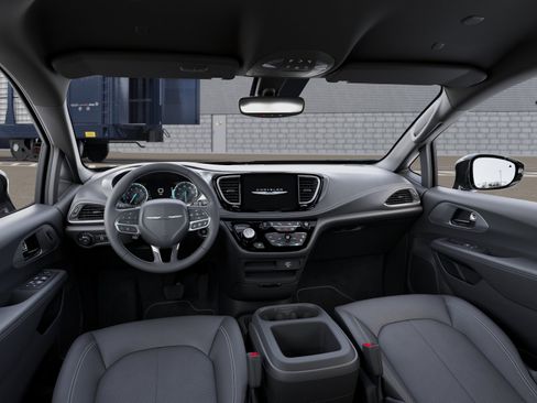 New 2026 Chrysler Pacifica Select image 53