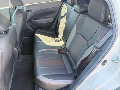 Used 2025 Subaru Crosstrek 2.5i Limited w/ Crosstrek Mirror Package image 25