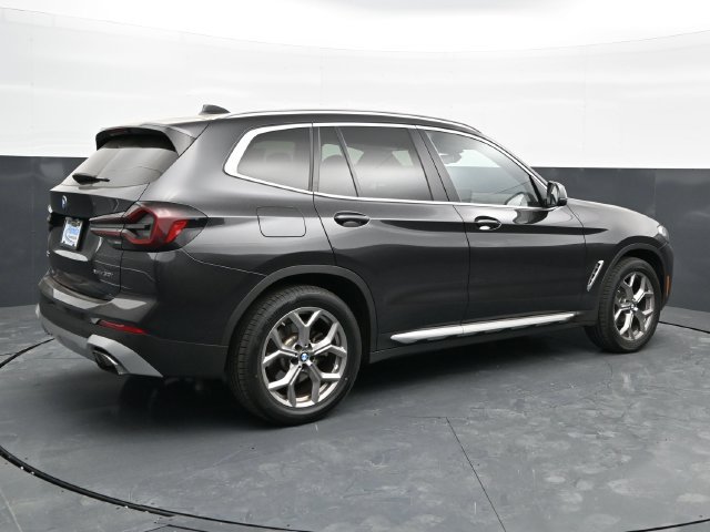 Certified 2023 BMW X3 xDrive30i w/ Convenience Package w/ZPA AWD/4WD image 4