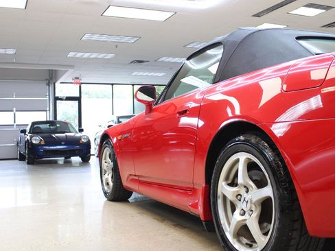 Used 2002 Honda S2000 image 16