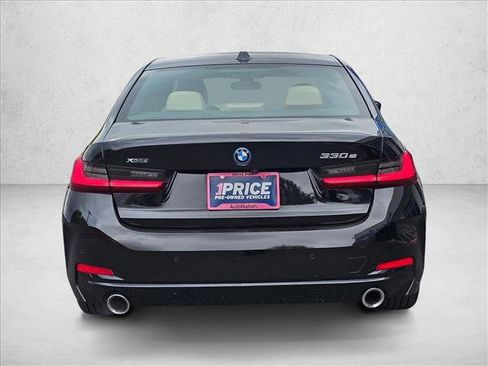 Used 2023 BMW 330e xDrive w/ Driving Assistance Package AWD/4WD image 4