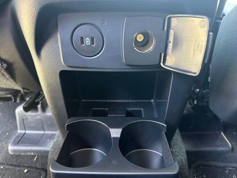 Used 2025 Ford Explorer Active RWD image 22