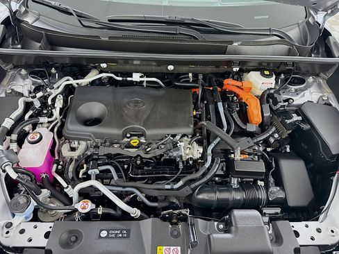 Certified 2024 Toyota RAV4 XSE w/ Premium Package AWD/4WD image 10