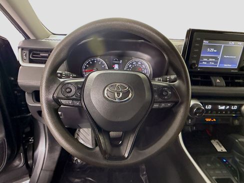 Used 2021 Toyota RAV4 XLE FWD image 13