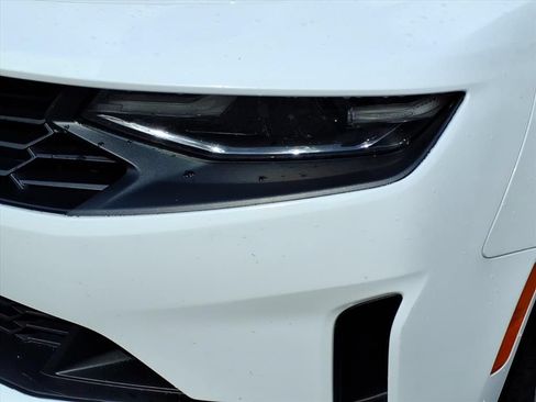 Used 2023 Chevrolet Camaro LT RWD image 9