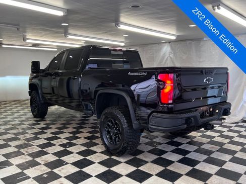 Used 2024 Chevrolet Silverado 2500 ZR2 w/ ZR2 Bison Edition image 11