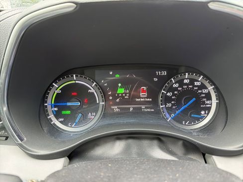 Used 2021 Toyota Highlander Platinum image 9