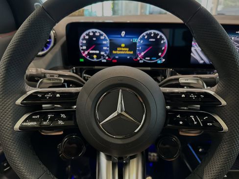 New 2025 Mercedes-Benz GLA 35 AMG 4MATIC image 23