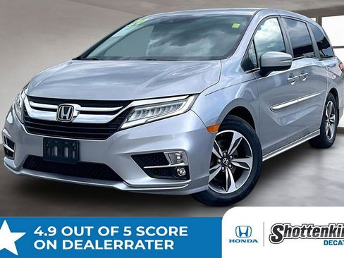 Used 2020 Honda Odyssey Touring image 1
