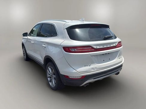 Used 2018 Lincoln MKC Select w/ Select Plus Package AWD/4WD image 3