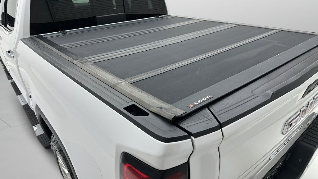 Used 2021 GMC Sierra 1500 Denali w/ Driver Alert Package II AWD/4WD image 10
