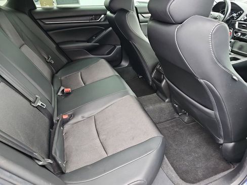Used 2021 Honda Accord Sport image 13