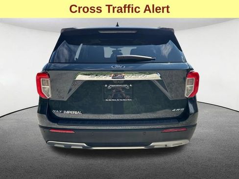 Used 2022 Ford Explorer XLT w/ Equipment Group 202A AWD/4WD image 13