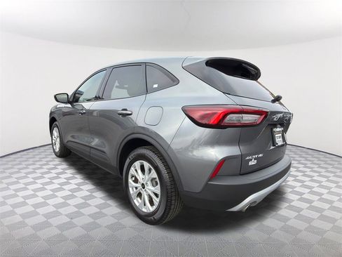 Used 2025 Ford Escape Active image 7