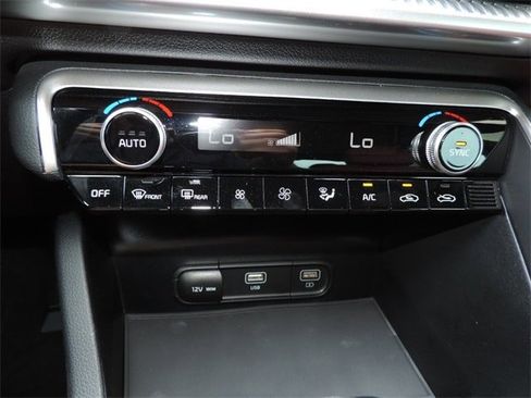 Used 2023 Kia K5 GT-Line image 21