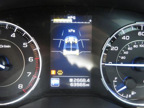 Used 2020 Subaru Ascent Limited w/ Technology Package AWD/4WD image 23