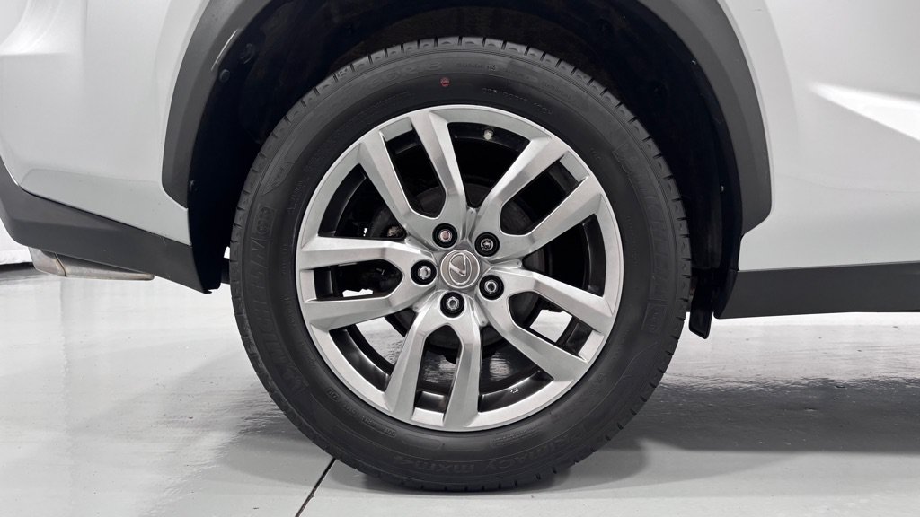Used 2015 Lexus NX 200t AWD w/ Premium Package image 34