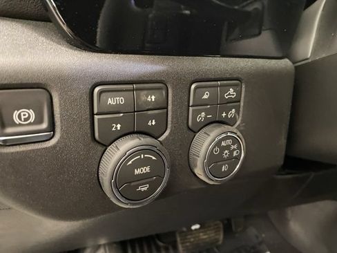 New 2026 Chevrolet Silverado 1500 LTZ w/ LTZ Convenience Package II AWD/4WD image 32