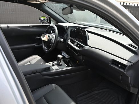Used 2023 Lexus UX 250h FWD w/ Accessory Package (Z1) image 13