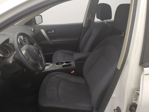 Used 2014 Nissan Rogue S AWD/4WD image 17
