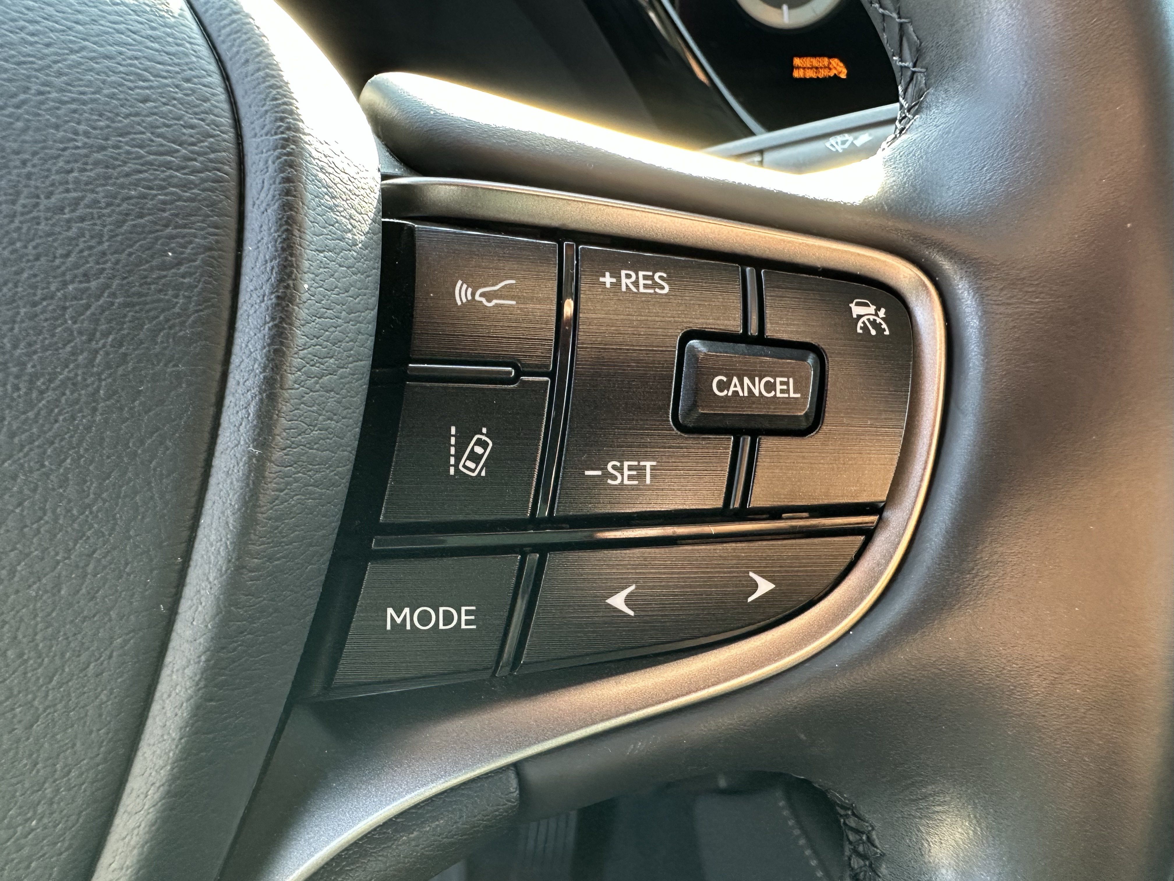 Used 2024 Lexus ES 350 w/ Premium Package FWD image 20
