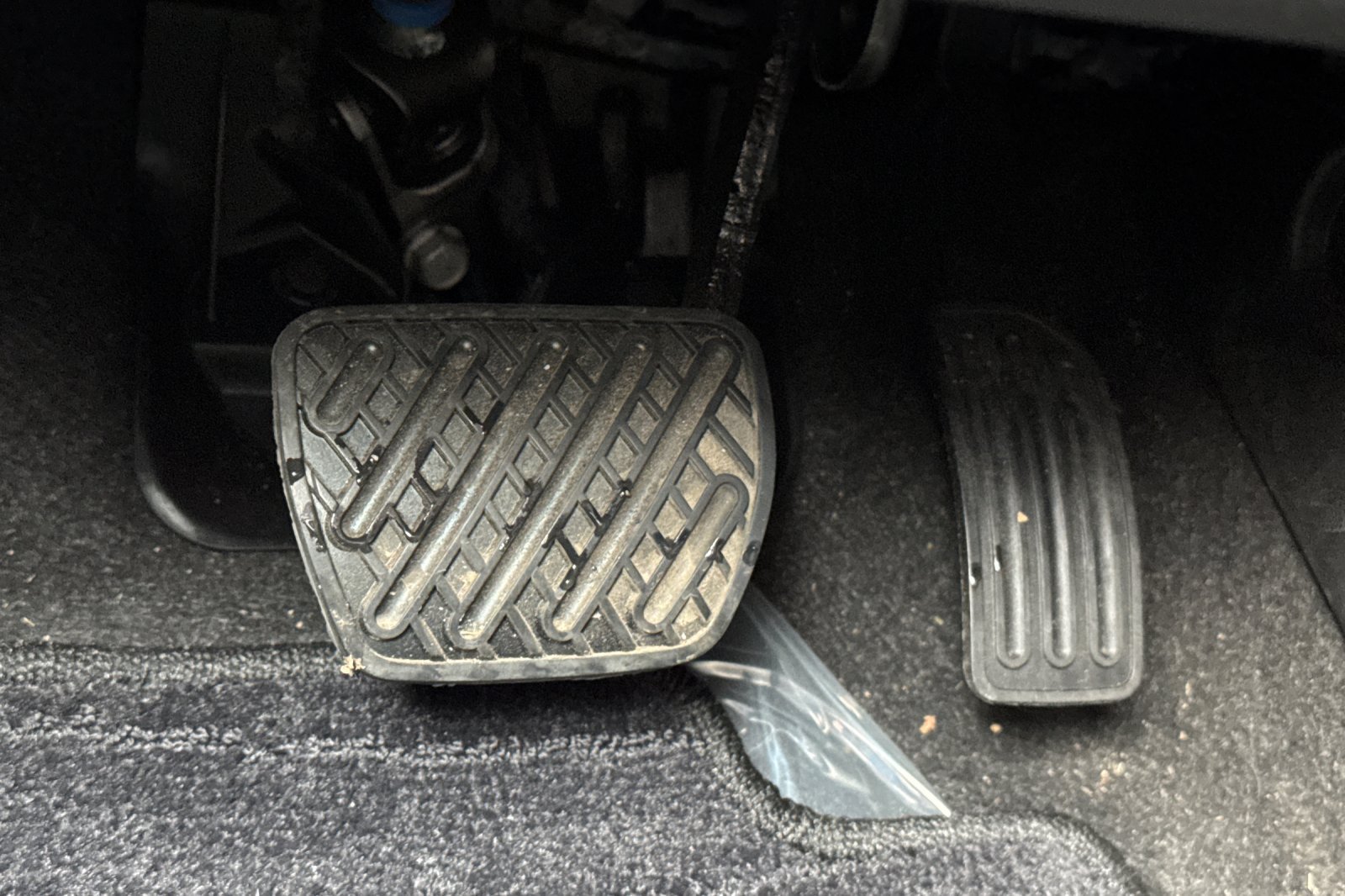 Used 2025 Nissan Leaf S FWD image 45