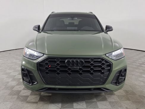 Certified 2023 Audi SQ5 Premium Plus w/ Premium Plus Package AWD/4WD image 2