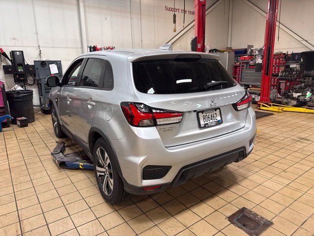 Used 2025 Mitsubishi Outlander Sport ES AWD/4WD image 3