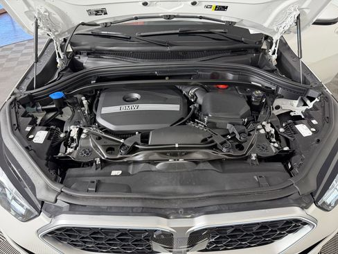 Certified 2025 BMW X2 xDrive28i w/ Premium Package image 32