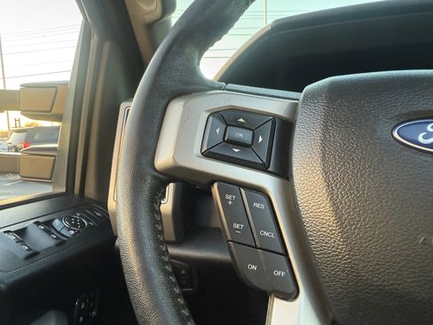 Used 2019 Ford F350 Lariat w/ Lariat Ultimate Package image 21