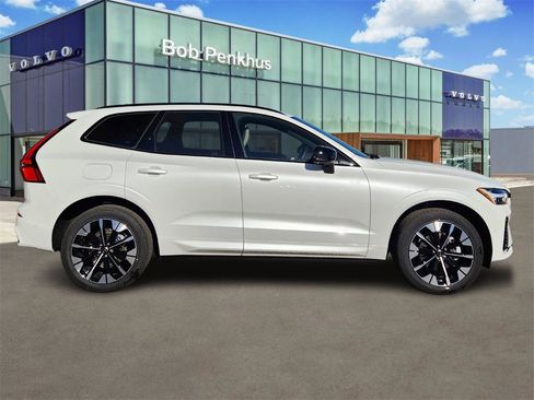 New 2026 Volvo XC60 B5 Plus w/ Protection Package Premier image 2