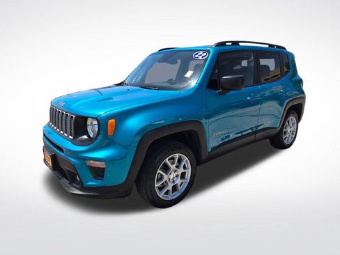 Used 2022 Jeep Renegade Latitude AWD/4WD image 8