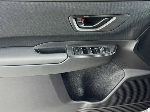 Used 2026 Subaru Outback Premium image 17