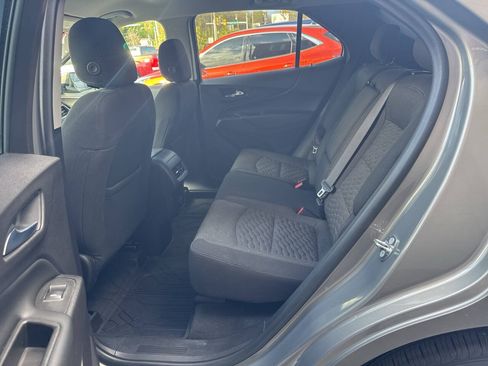 Used 2018 Chevrolet Equinox LT AWD/4WD image 16