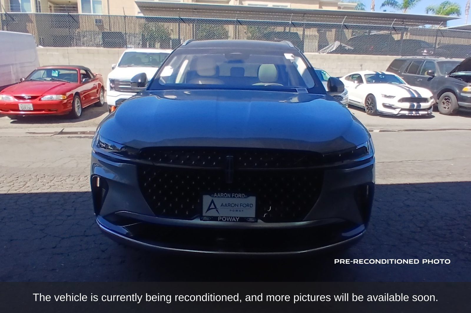 Used 2024 Lincoln Nautilus Black Label AWD/4WD image 2