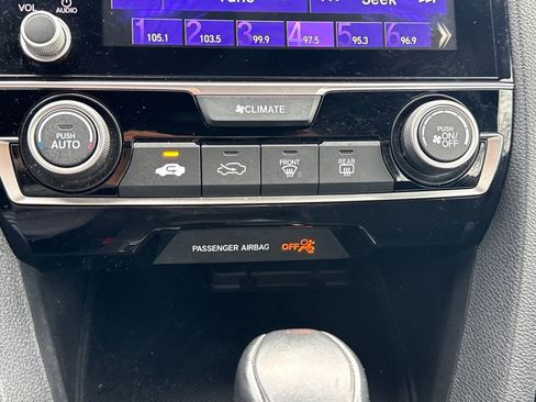 Used 2020 Honda Civic Sport image 22