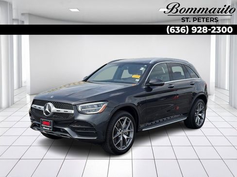 Used 2020 Mercedes-Benz GLC 300 4MATIC image 1