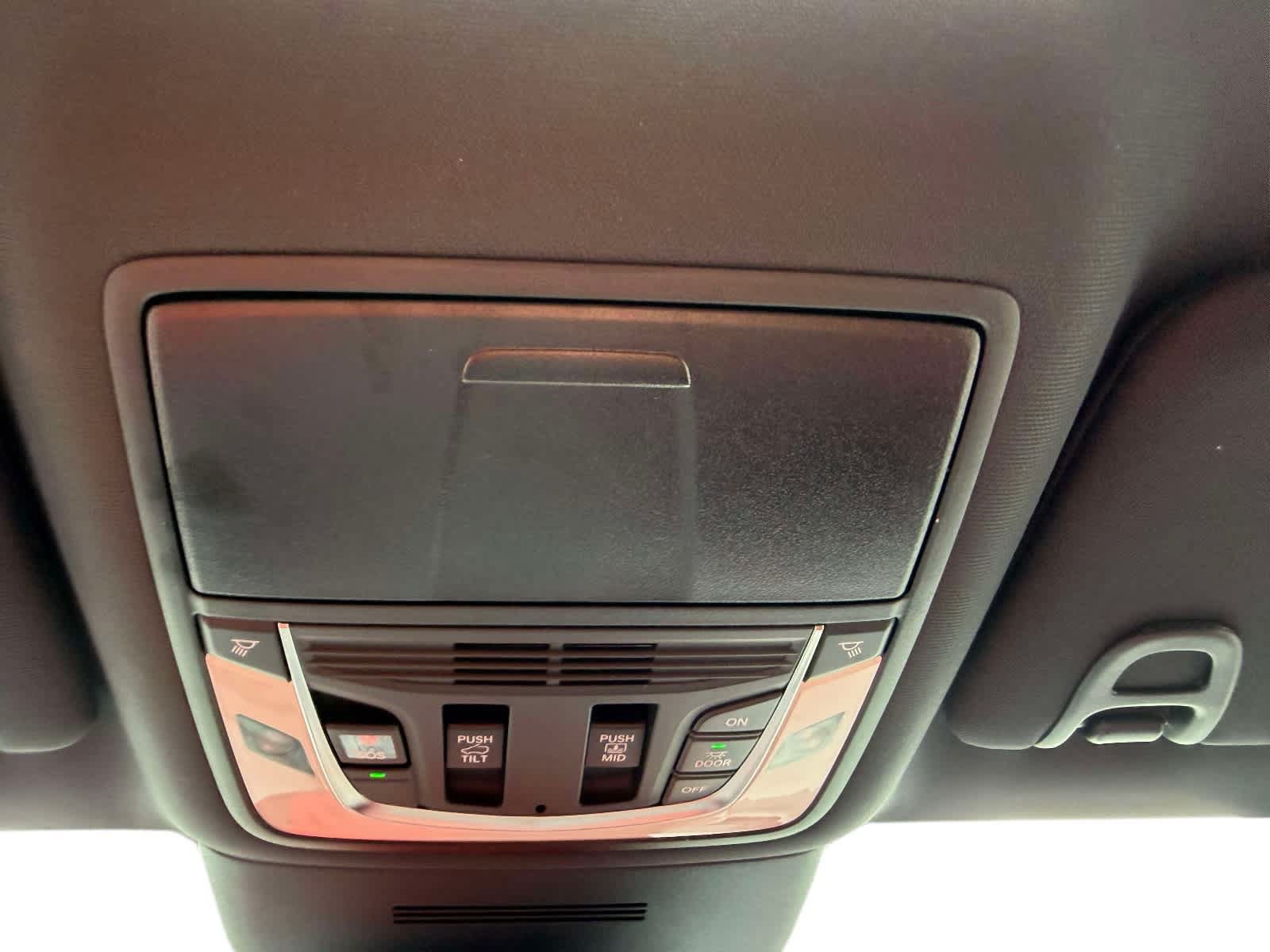 Used 2026 Acura MDX A-Spec AWD/4WD image 31