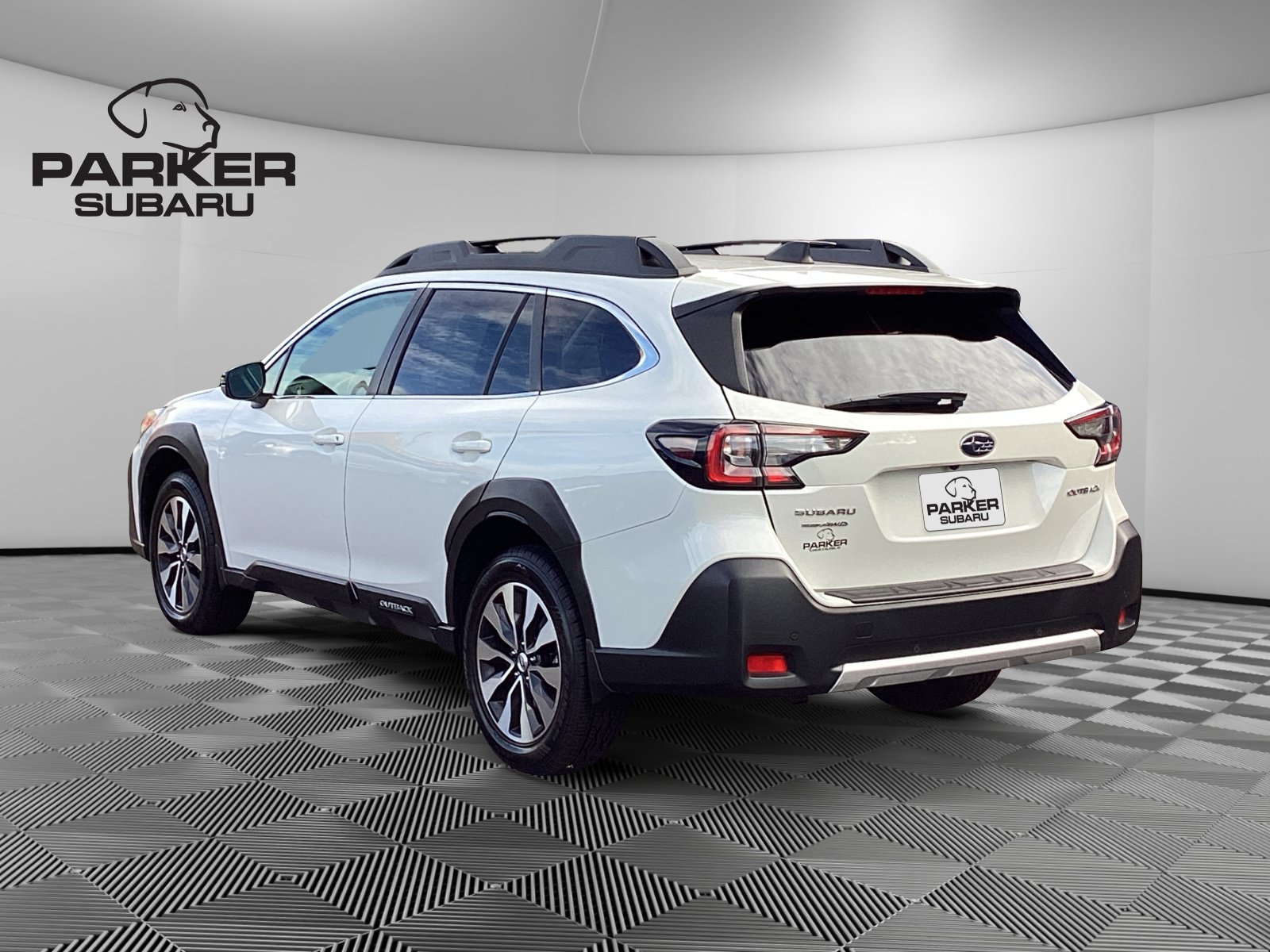 Certified 2024 Subaru Outback Limited AWD/4WD image 3
