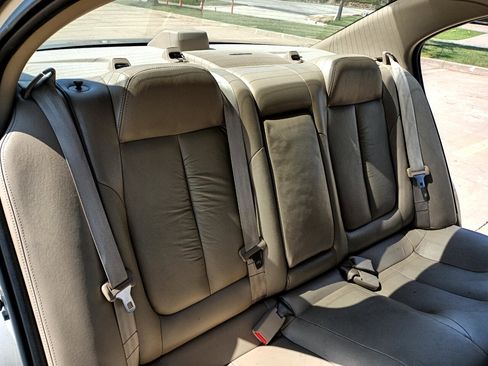 Used 2000 Nissan Maxima GLE image 15