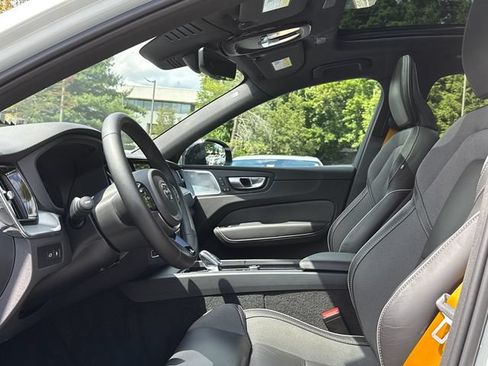 Used 2024 Volvo XC60 T8 Polestar w/ Protection Package Premier AWD/4WD image 11